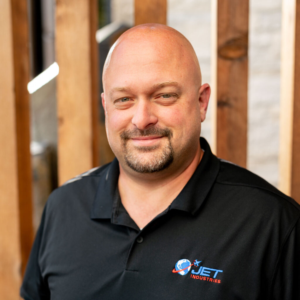 Bret Davis, Design Manager