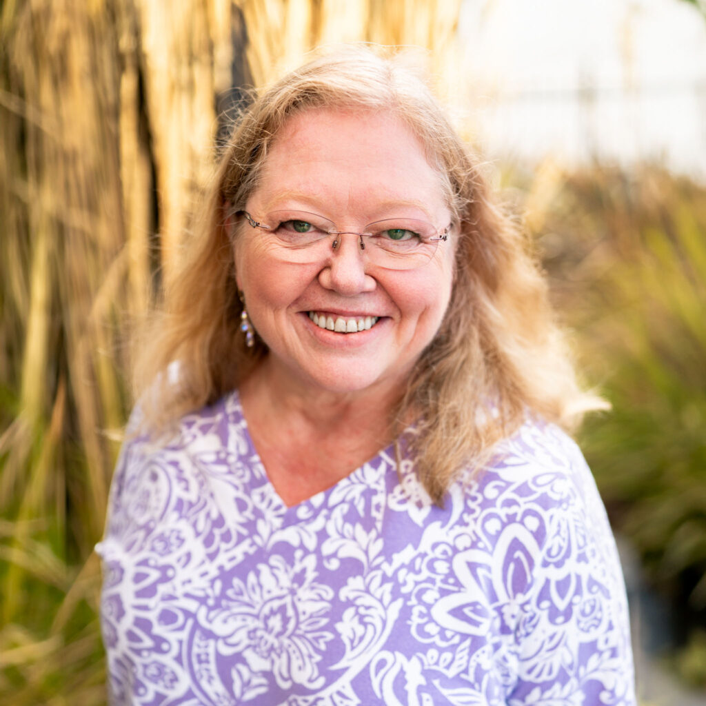 Janet Narva, Accounting Manager